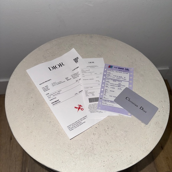 Luxury Medium Book Tote - Picture 11 of 11